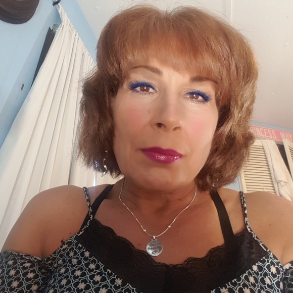 thrifty_lady